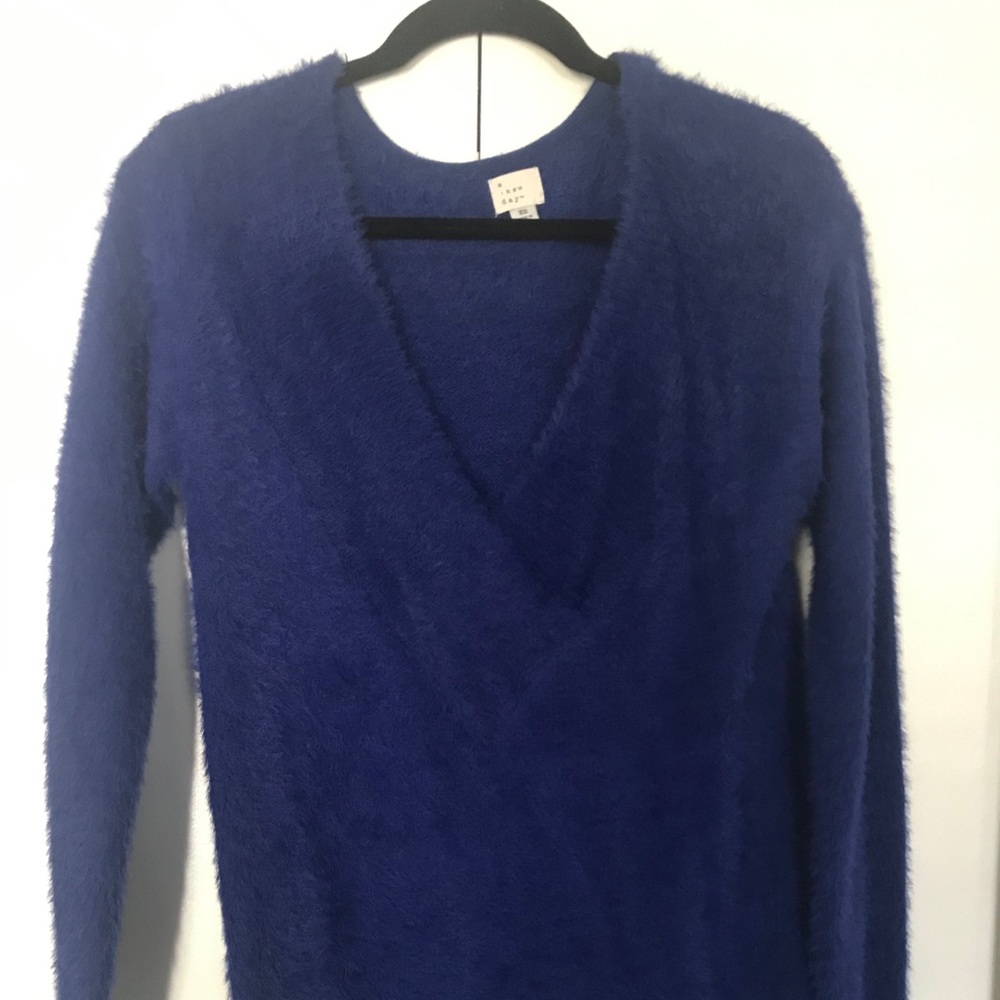 Super soft blue deep v sweater